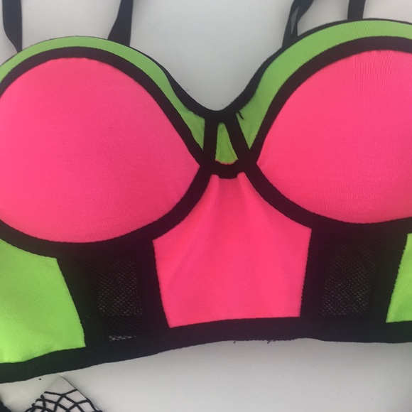 BodyRage/Fishnet Set - Picture 3 of 6